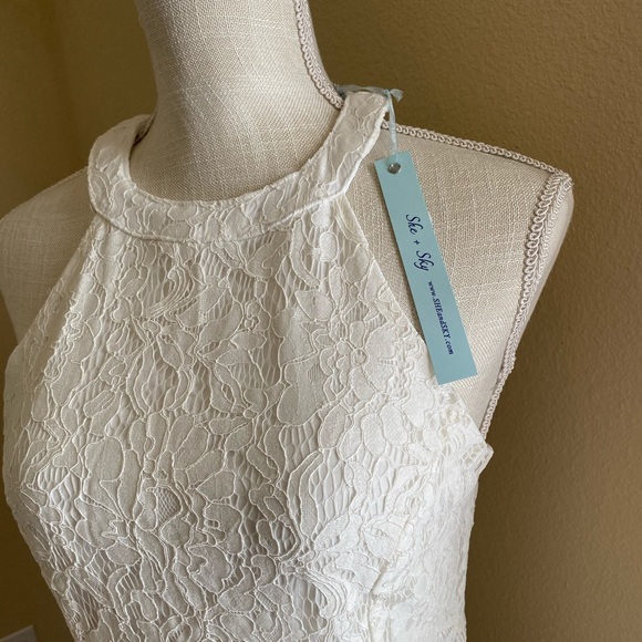 She + Sky Off-White Lace Sleeveless Dress - Picture 3 of 9